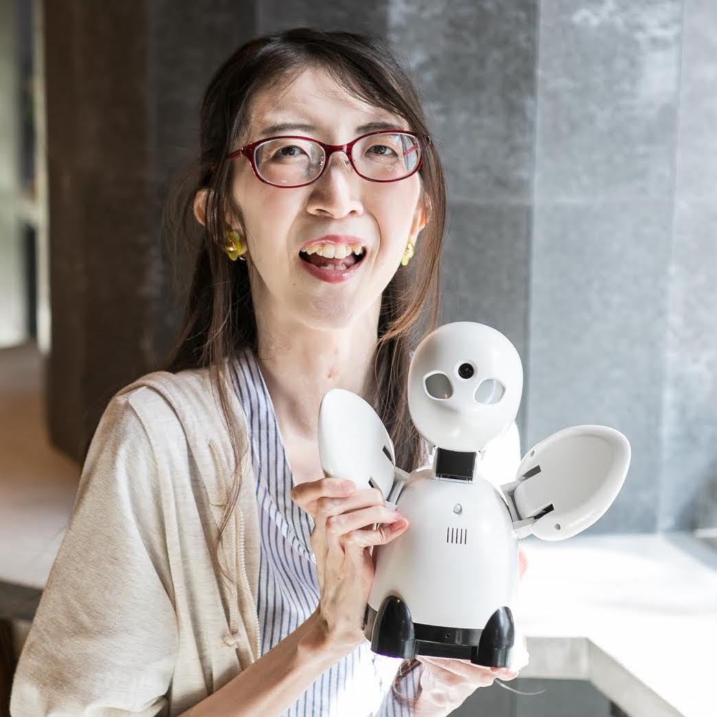 OriHime パイロット紹介 | 分身ロボットカフェ DAWN 2021